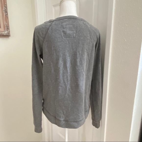 Hollister Grey Hi Lo Silver Sheen Sweatshirt  Sm - Picture 5 of 5